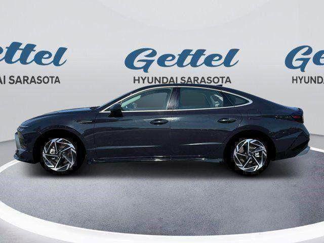 2025 Hyundai Sonata SEL Convenience photo 3