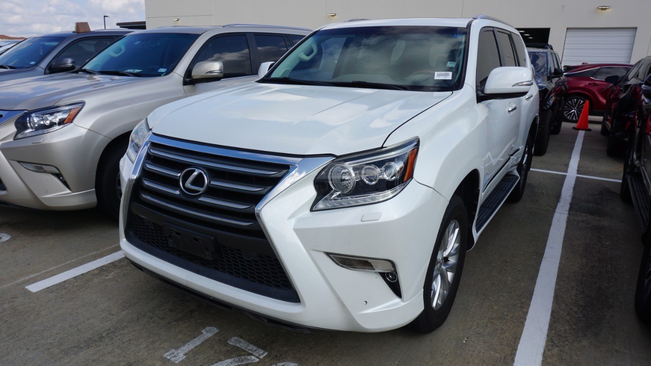 2015 Lexus GX Base's photo