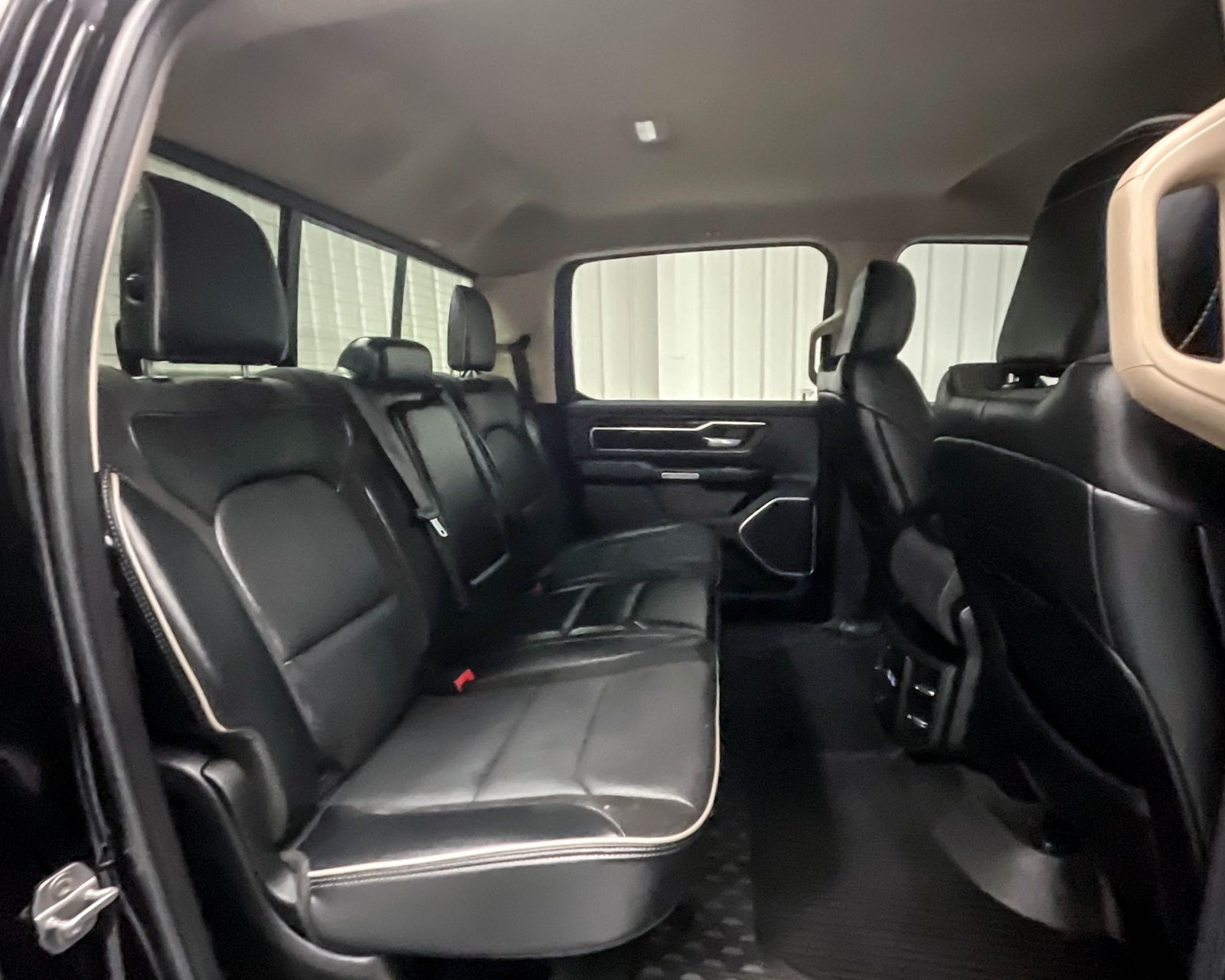 2021 Ram 1500 Laramie photo 18