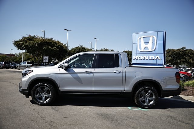 2023 Honda Ridgeline RTL photo 3