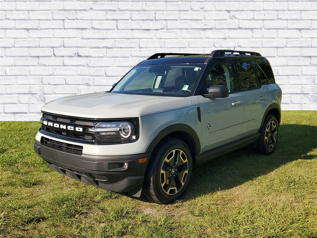 2022 Ford Bronco Sport Outer Banks photo 4