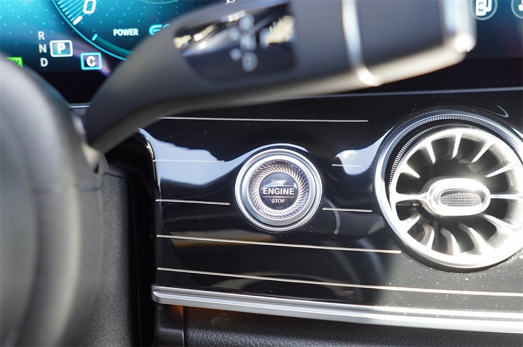 2023 Mercedes Benz E 450 4MATIC photo 21