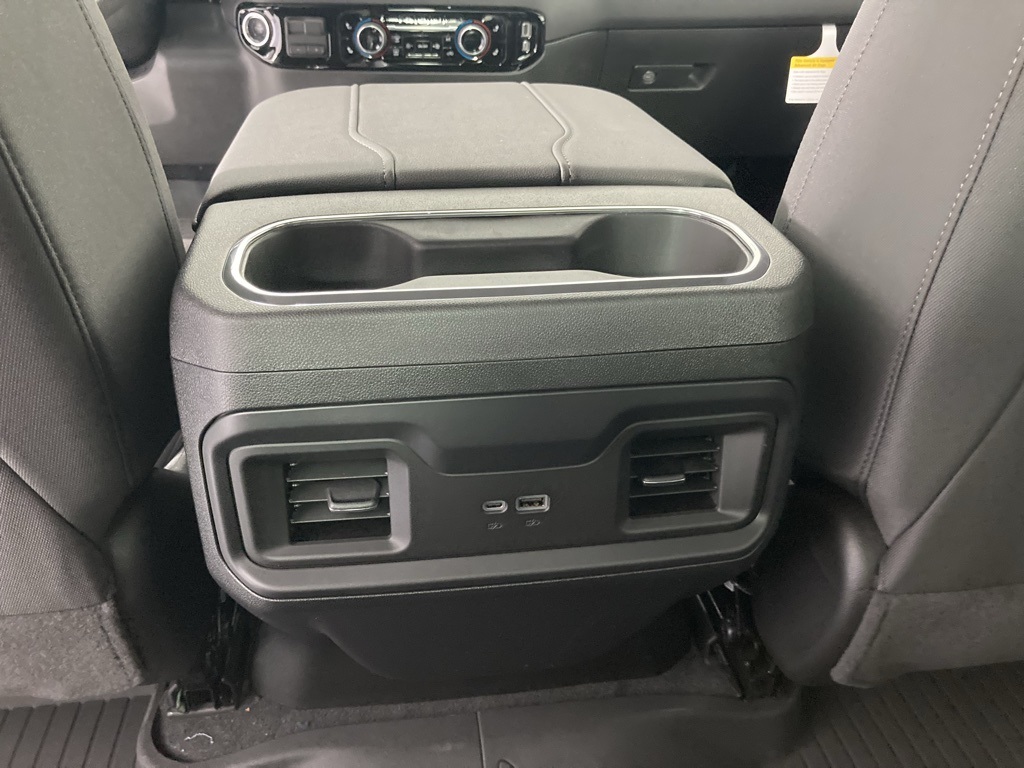 2025 Chevrolet Silverado 2500HD LT photo 14