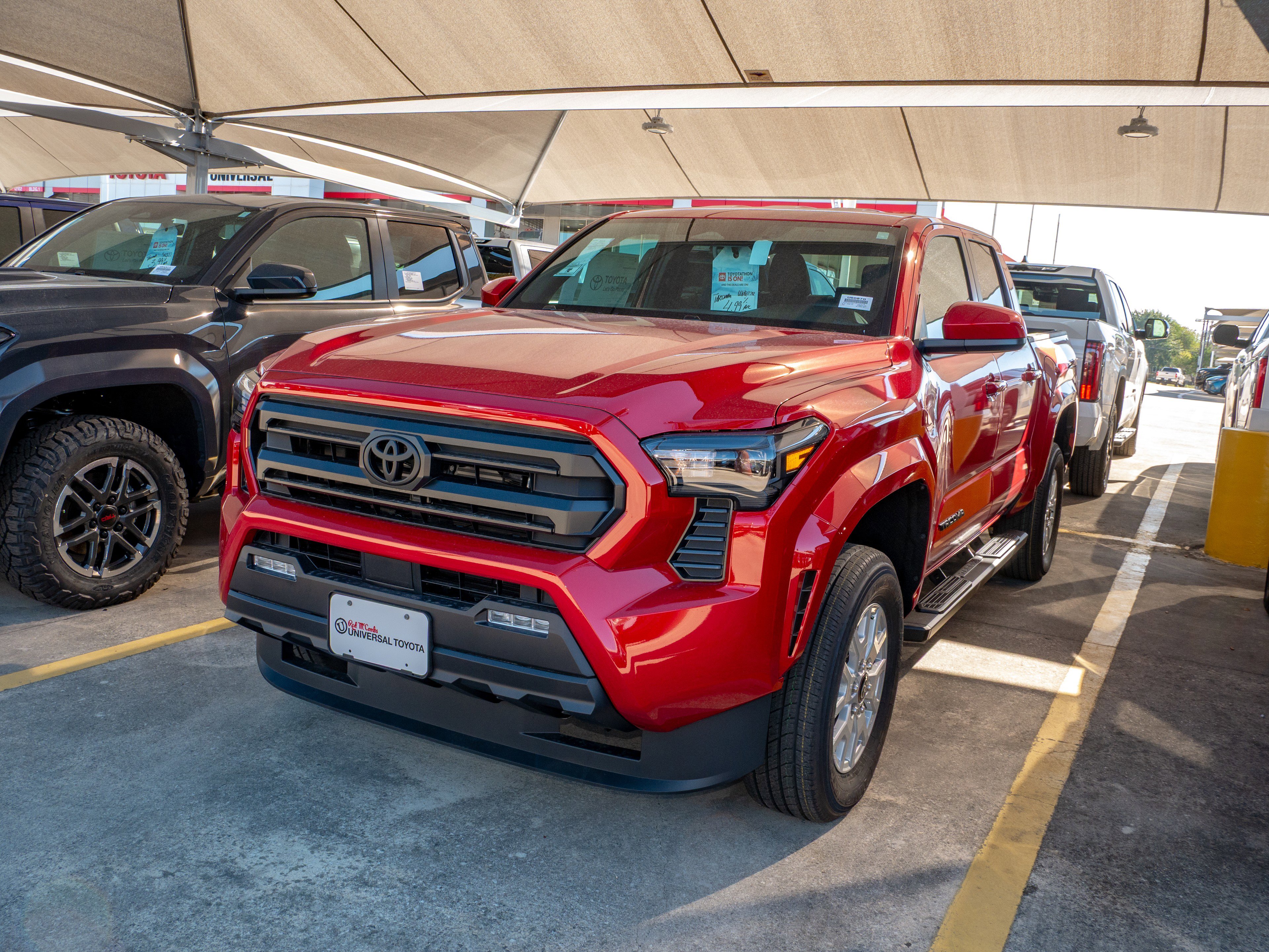 2026 Toyota Tacoma SR5's photo