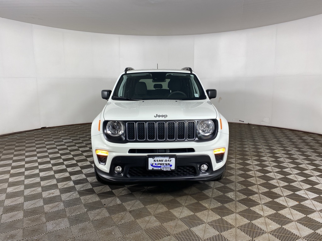 2022 Jeep Renegade Latitude photo 4