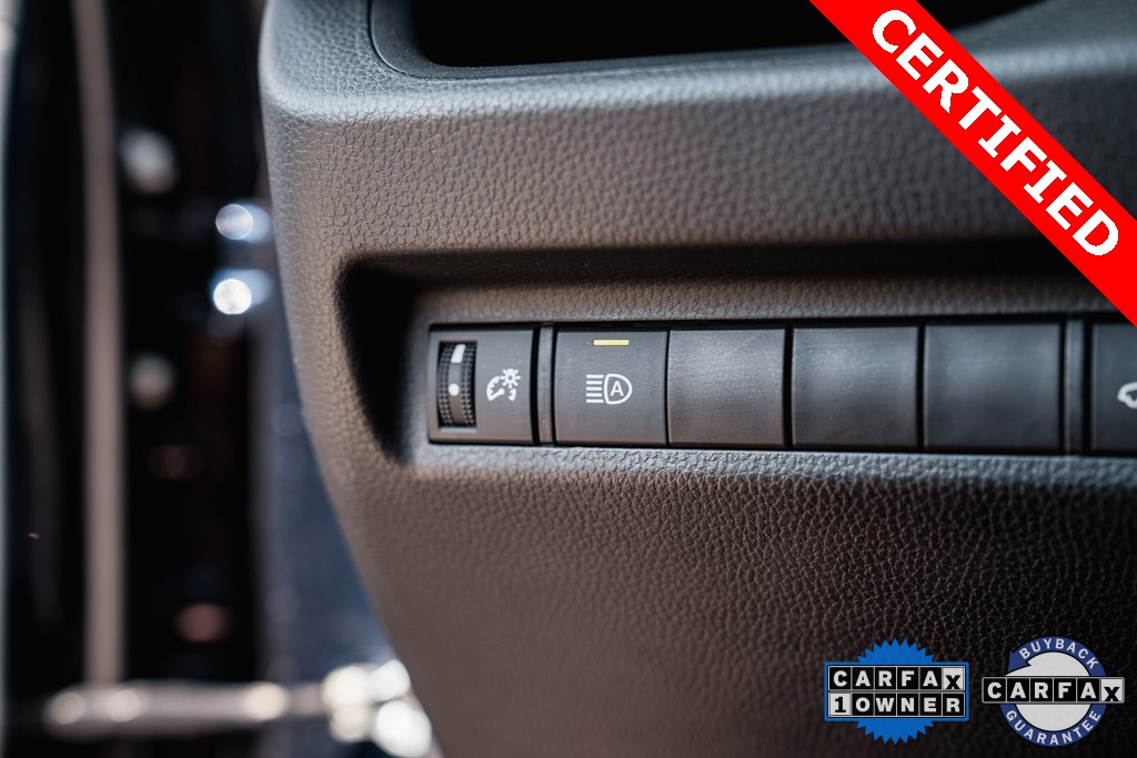 2022 Toyota RAV4 XLE photo 14