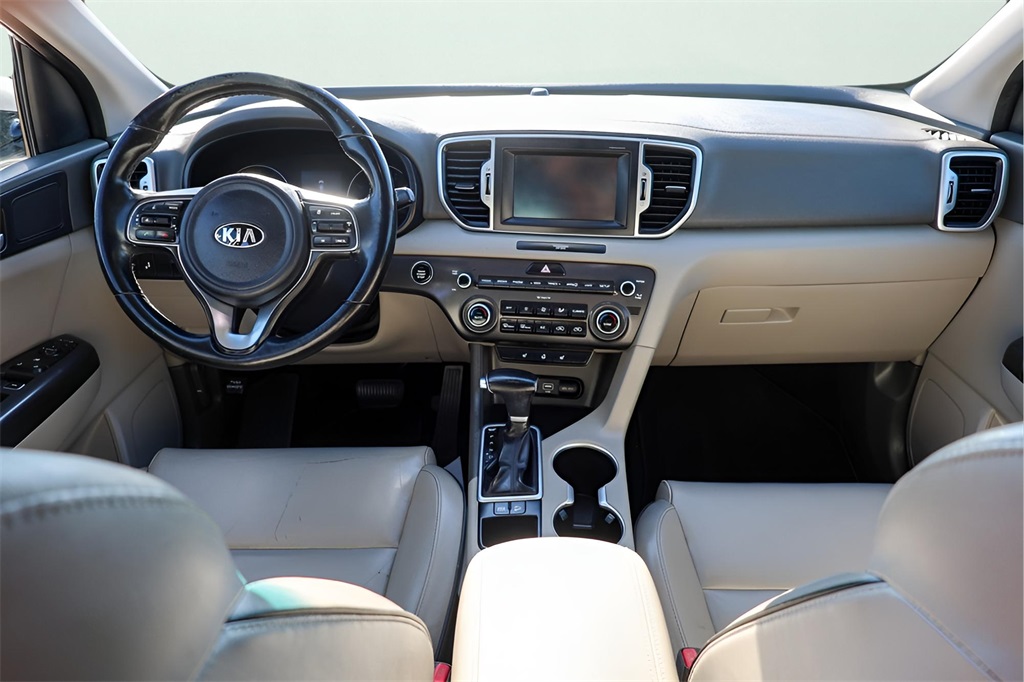 2017 Kia Sportage EX photo 9
