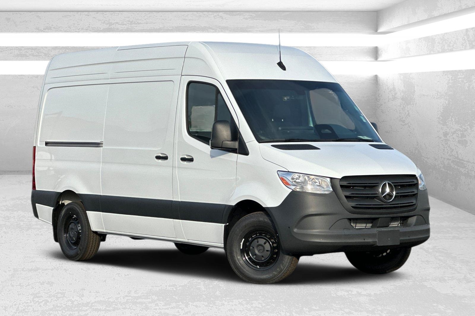 2025 Mercedes-Benz Sprinter Cargo Van Base