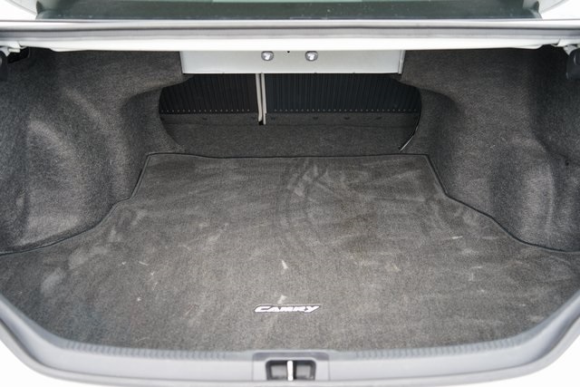 2015 Toyota Camry Base photo 7