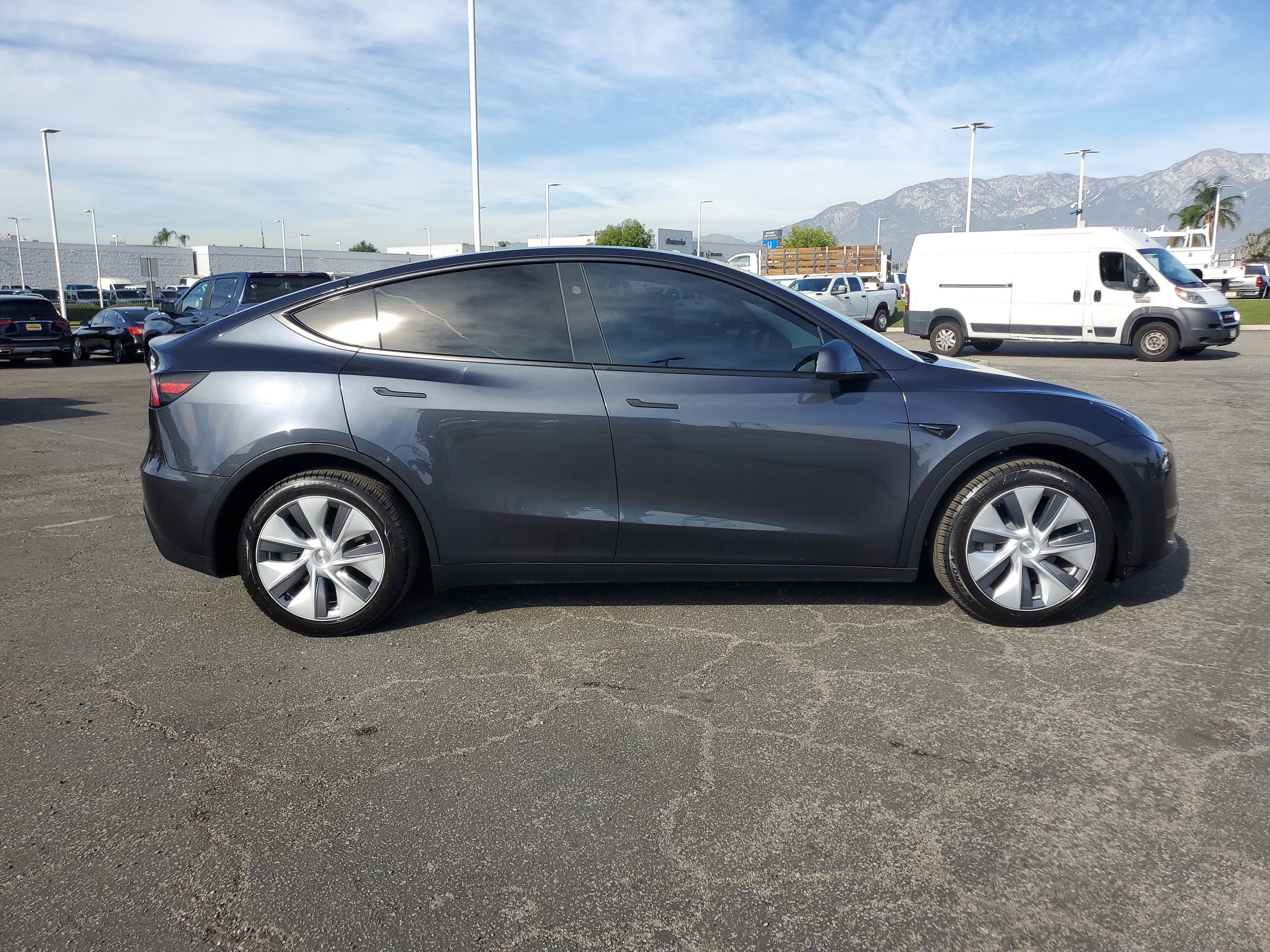 Used 2024 Tesla Model Y Long Range with VIN 7SAYGDEE0RA262304 for sale in Ontario, CA