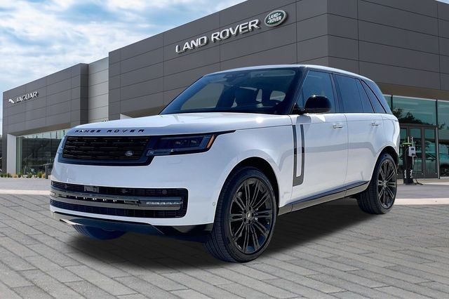 New 2025 Land Rover Range Rover SE SUV in San Antonio #SA340728
