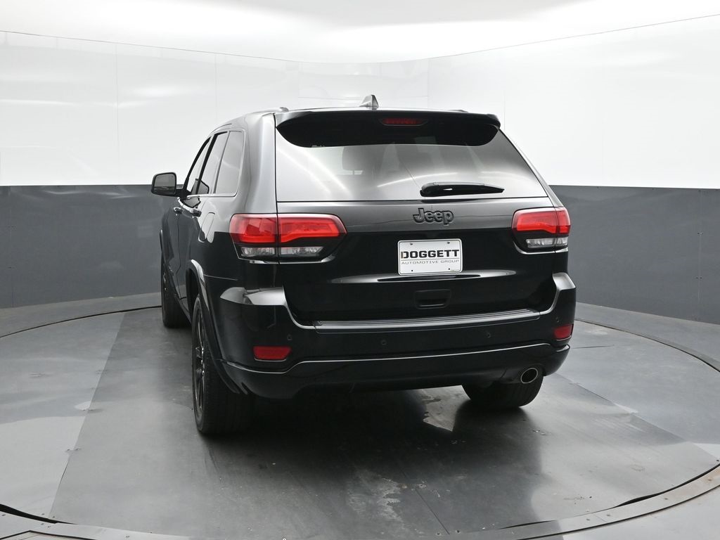 2021 Jeep Grand Cherokee Laredo X photo 8