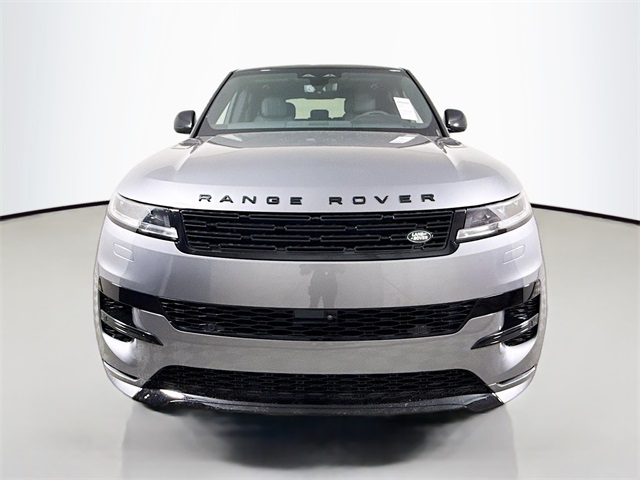 2025 Land Rover Range Rover Sport SE photo 2
