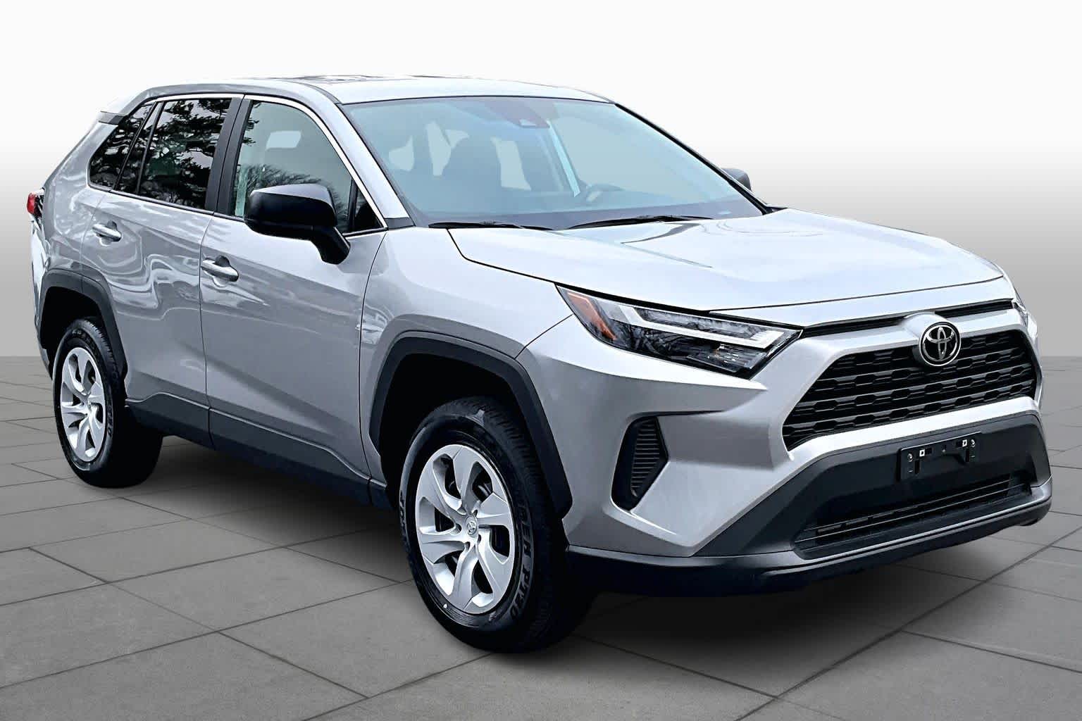 Used 2025 Toyota RAV4 LE with VIN 2T3F1RFV2SC528556 for sale in Northfield, Minnesota