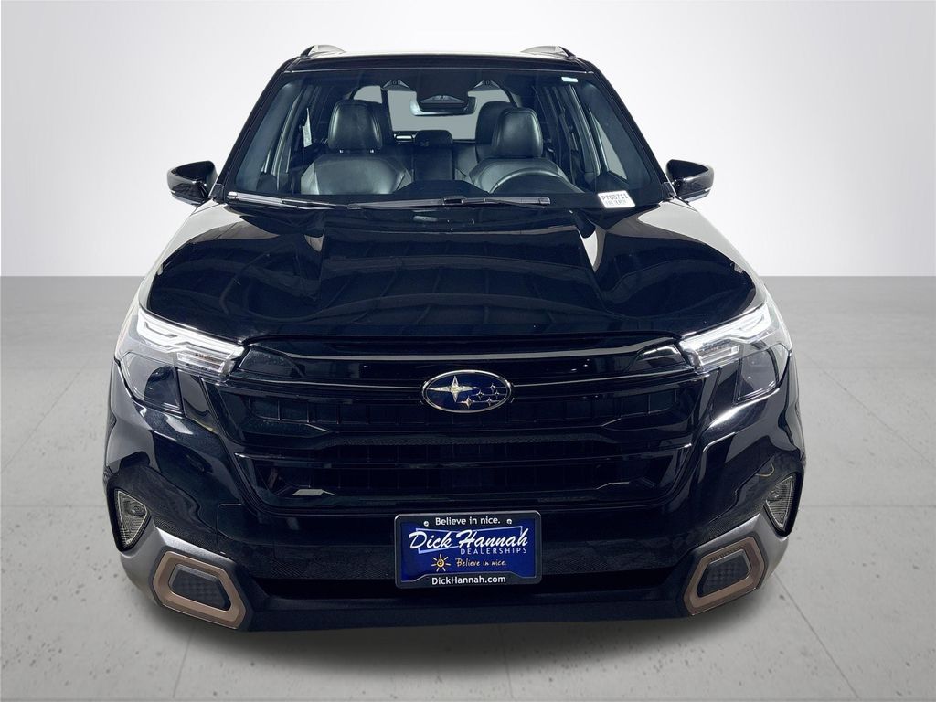 2025 Subaru Forester Sport photo 2