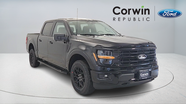 2025 Ford F-150 XLT's photo