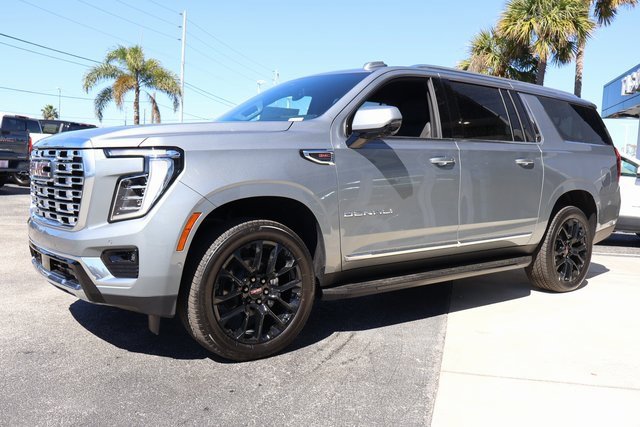 2025 Gmc Yukon XL Denali photo 4