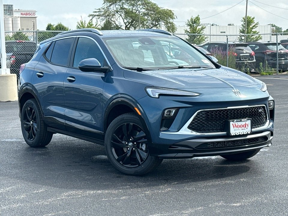 2026 Buick Encore GX Sport Touring photo 2