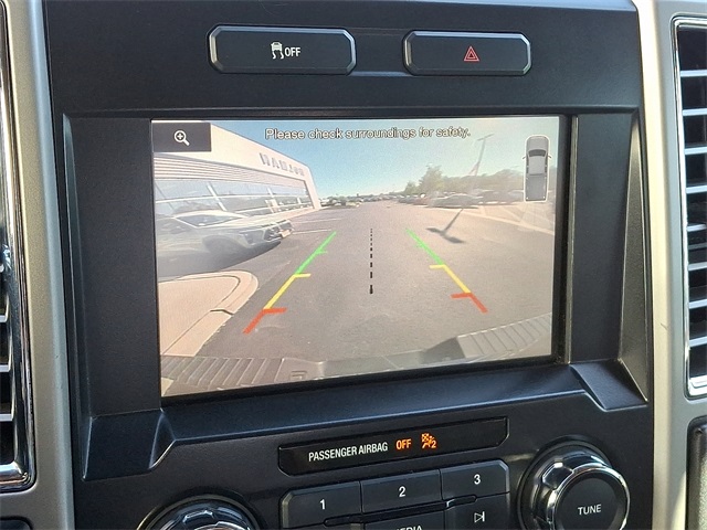 2015 Ford F-150 Lariat photo 18
