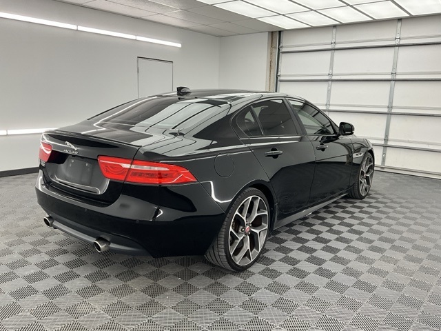 2018 Jaguar XE R-Sport photo 20