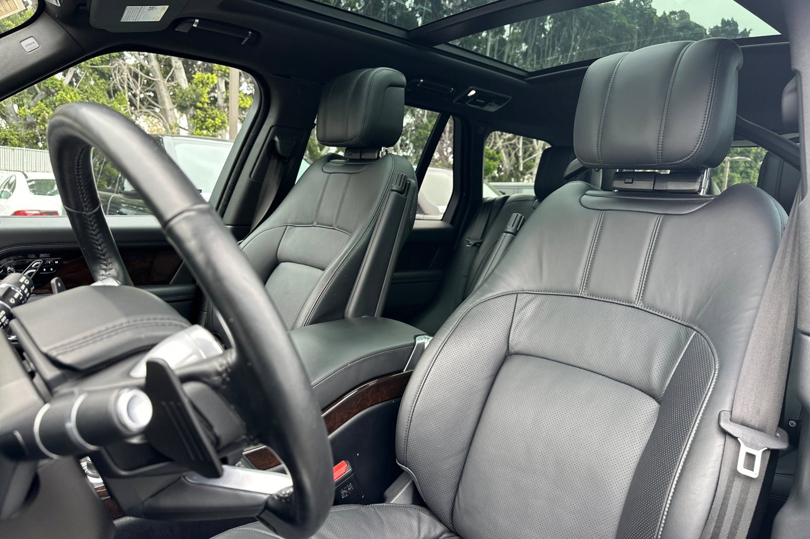 2022 Land Rover Range Rover HSE Westminster Edition photo 4