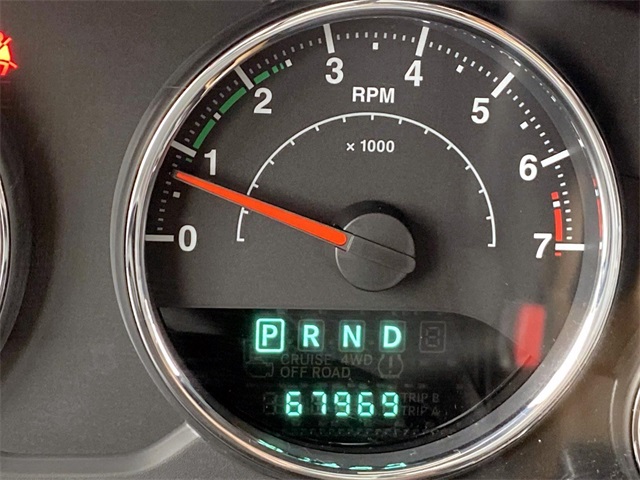 2012 Jeep Wrangler Sahara photo 27
