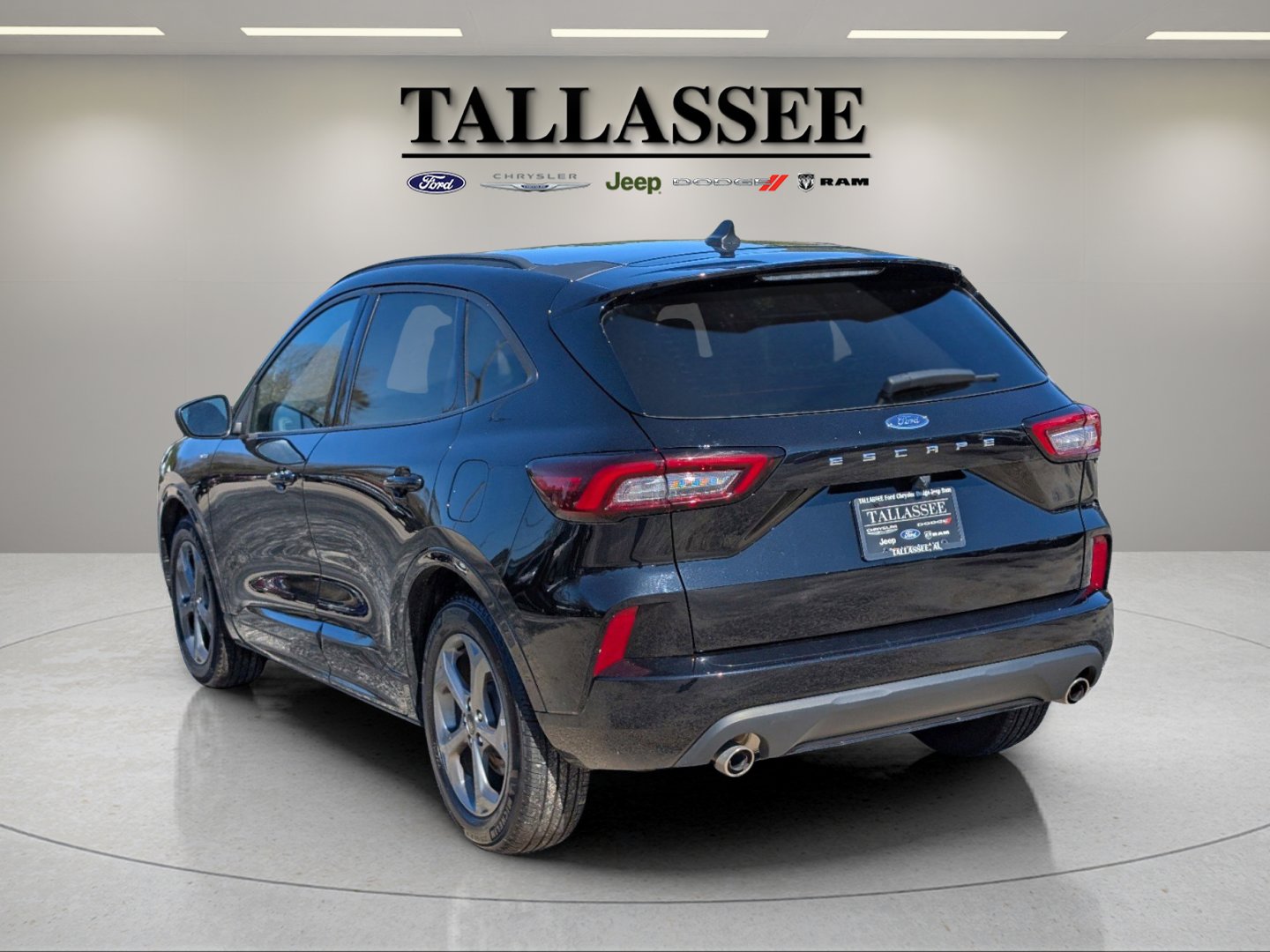 2024 Ford Escape ST-Line photo 7