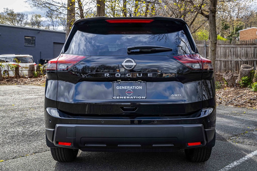 2024 Nissan Rogue S photo 5