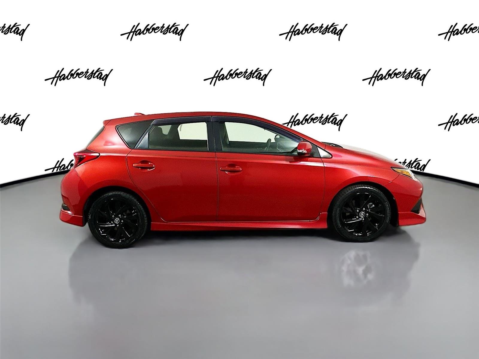2017 Toyota Corolla iM Base photo 4
