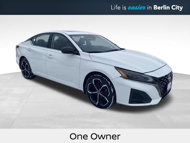 2024 Nissan Altima SR