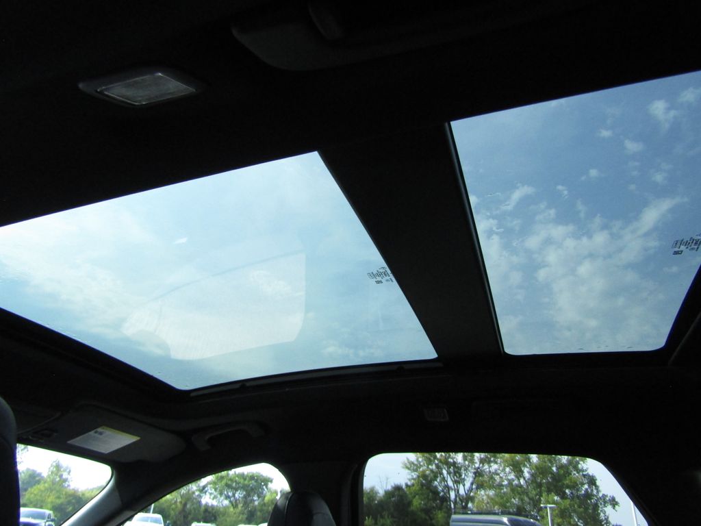 2025 Ford Escape ST-Line Select photo 12