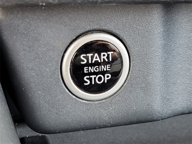 2023 Nissan Rogue SV photo 21
