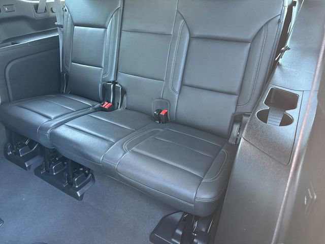 2024 Chevrolet Suburban Z71 photo 14