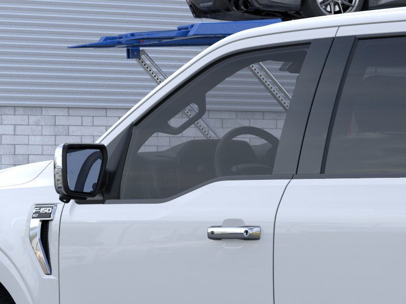 2025 Ford F-150 XLT photo 19