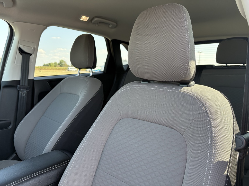 2022 Ford Escape SE photo 16