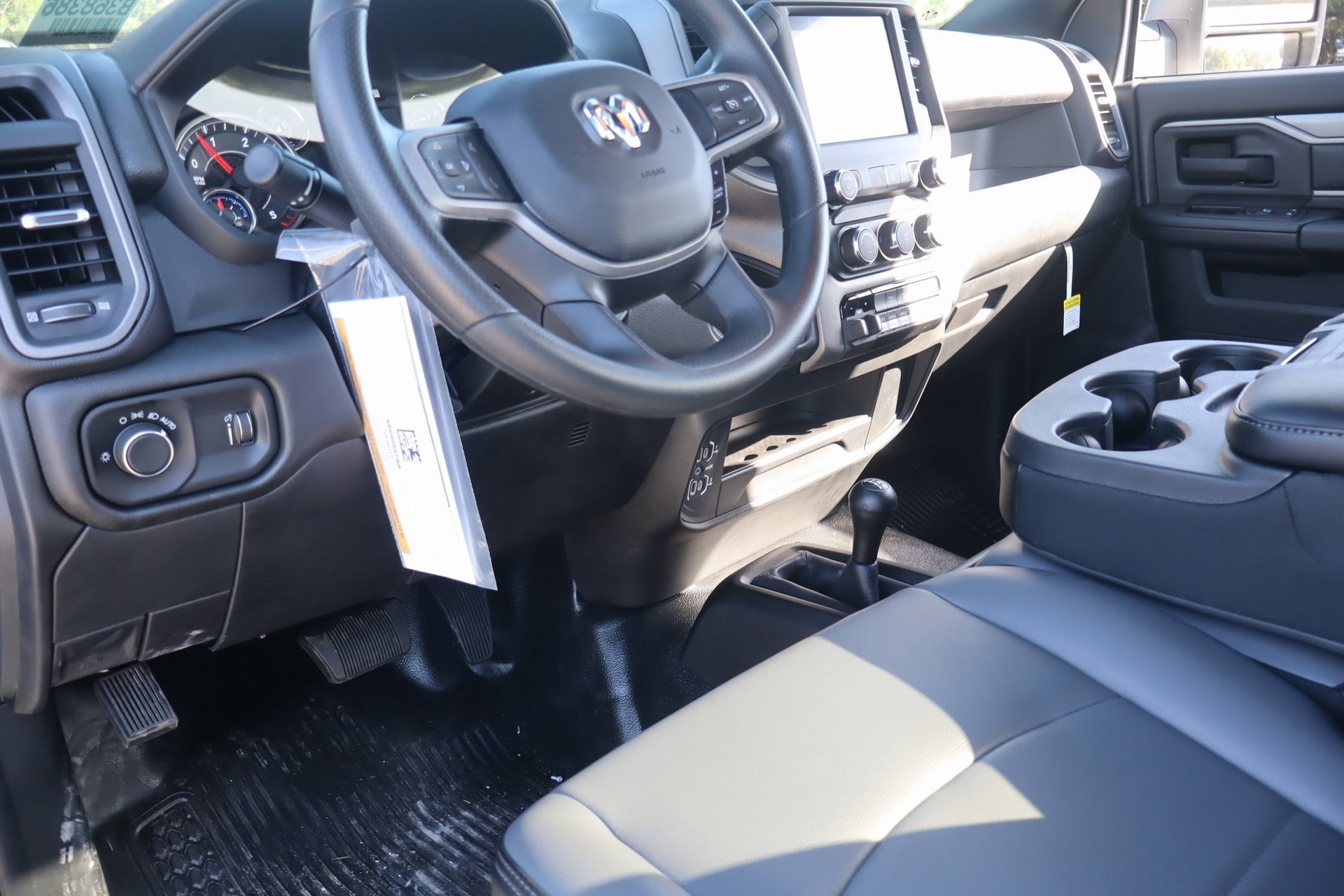 2024 Ram 5500 Tradesman photo 17