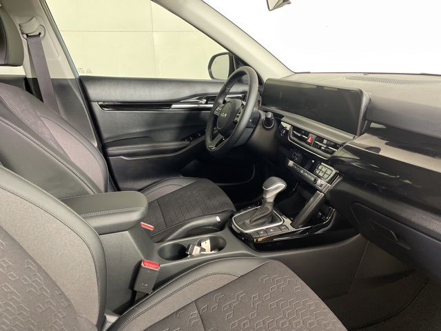2026 Kia Seltos S photo 14