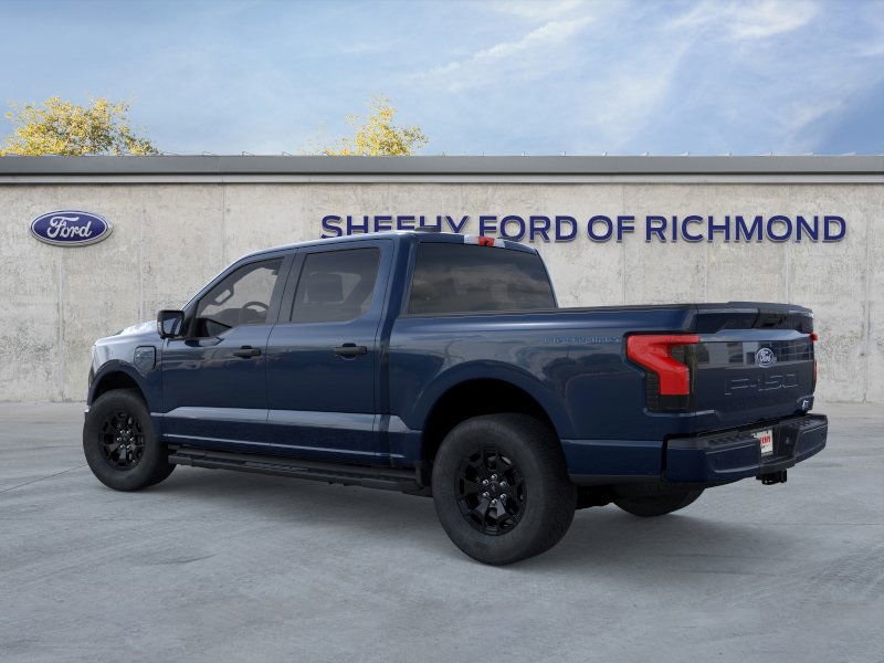 2025 Ford F-150 Lightning XLT photo 5