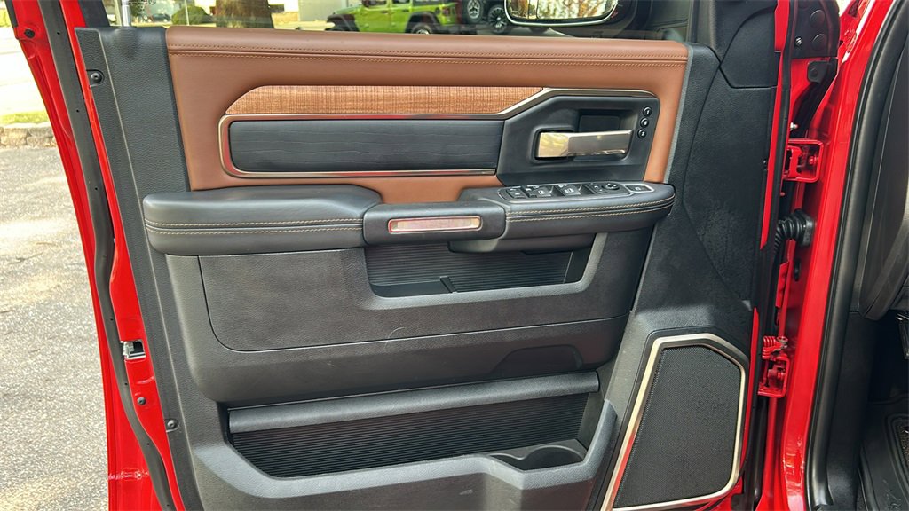 2022 Ram 3500 Laramie Longhorn photo 18