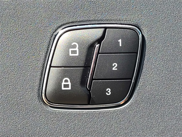 2023 Ford Bronco Sport Outer Banks photo 33