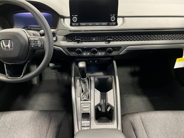 2025 Honda Accord 1.5T LX photo 14