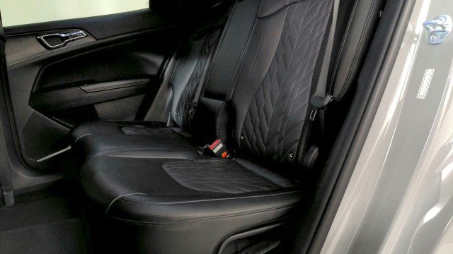 Used 2024 Wolf Gray/Ebony Black Roof Kia X-Pro image 23