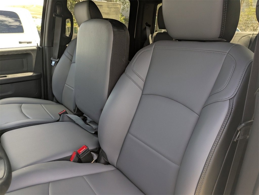 2025 Ram 3500 Tradesman photo 15