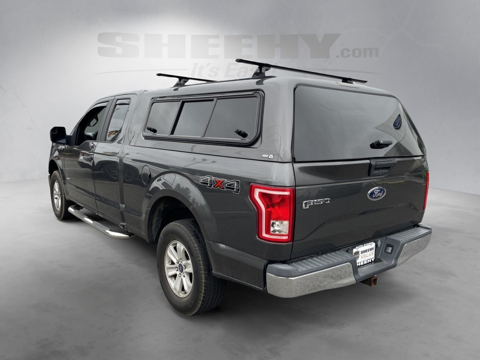 2015 Ford F-150 XLT photo 4