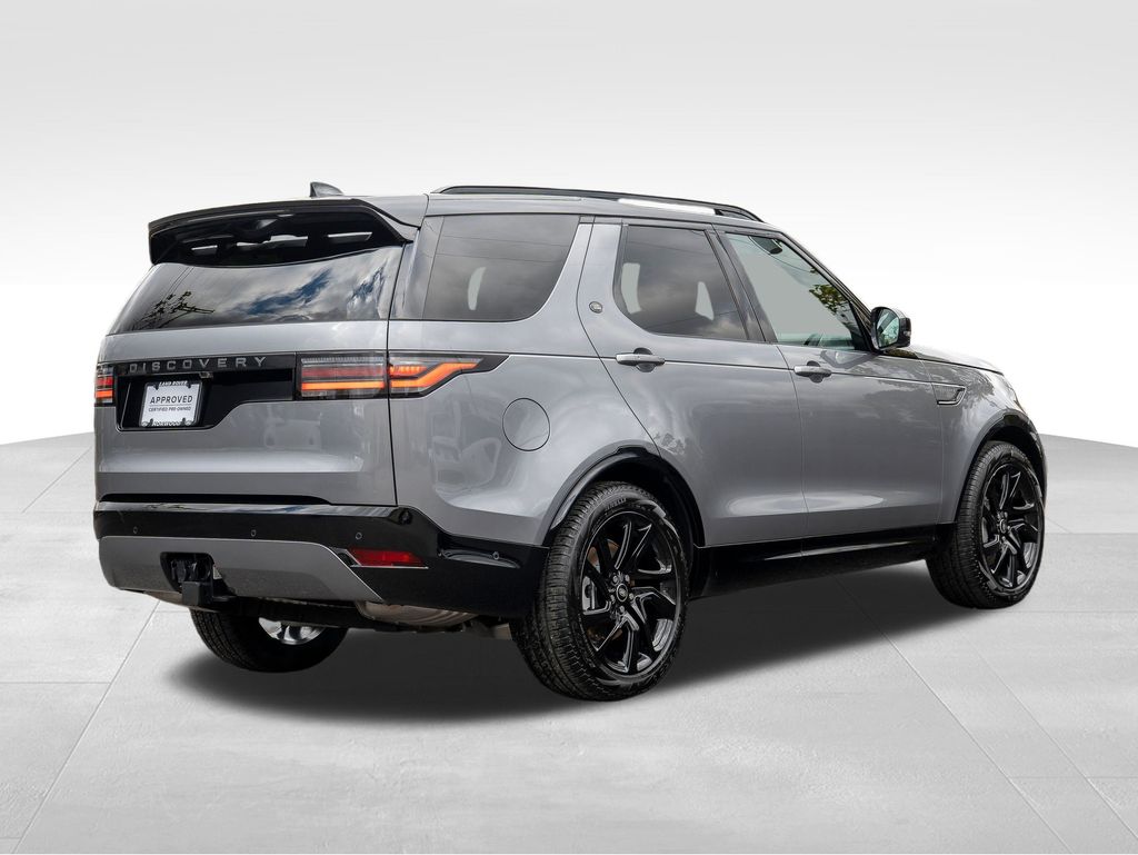 2025 Land Rover Discovery SE photo 4