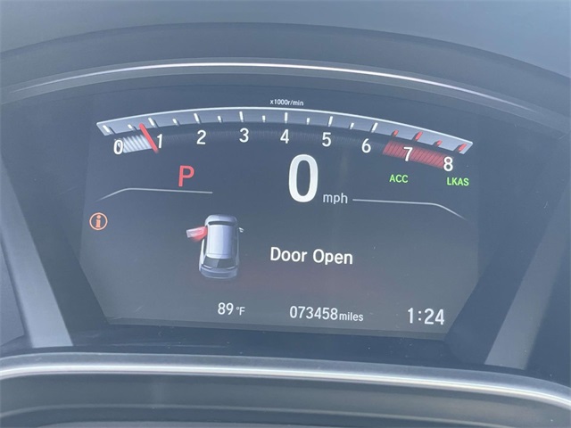 2017 Honda CR-V Touring photo 19