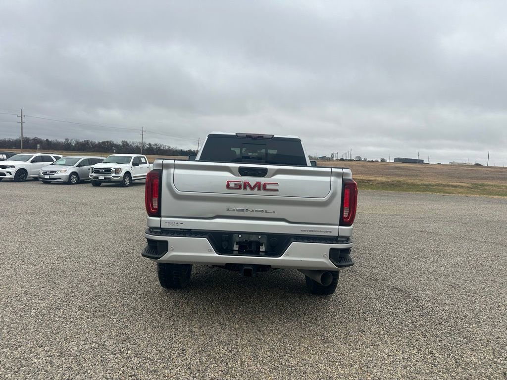 2022 Gmc Sierra 2500 HD Denali photo 3