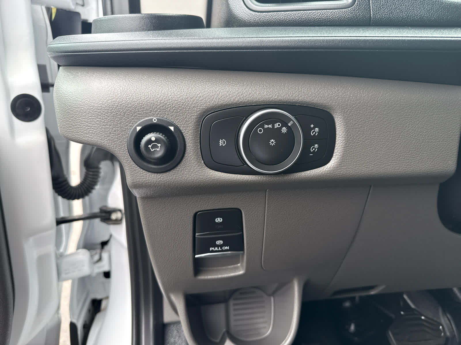 2023 Ford Transit Cargo Van photo 16
