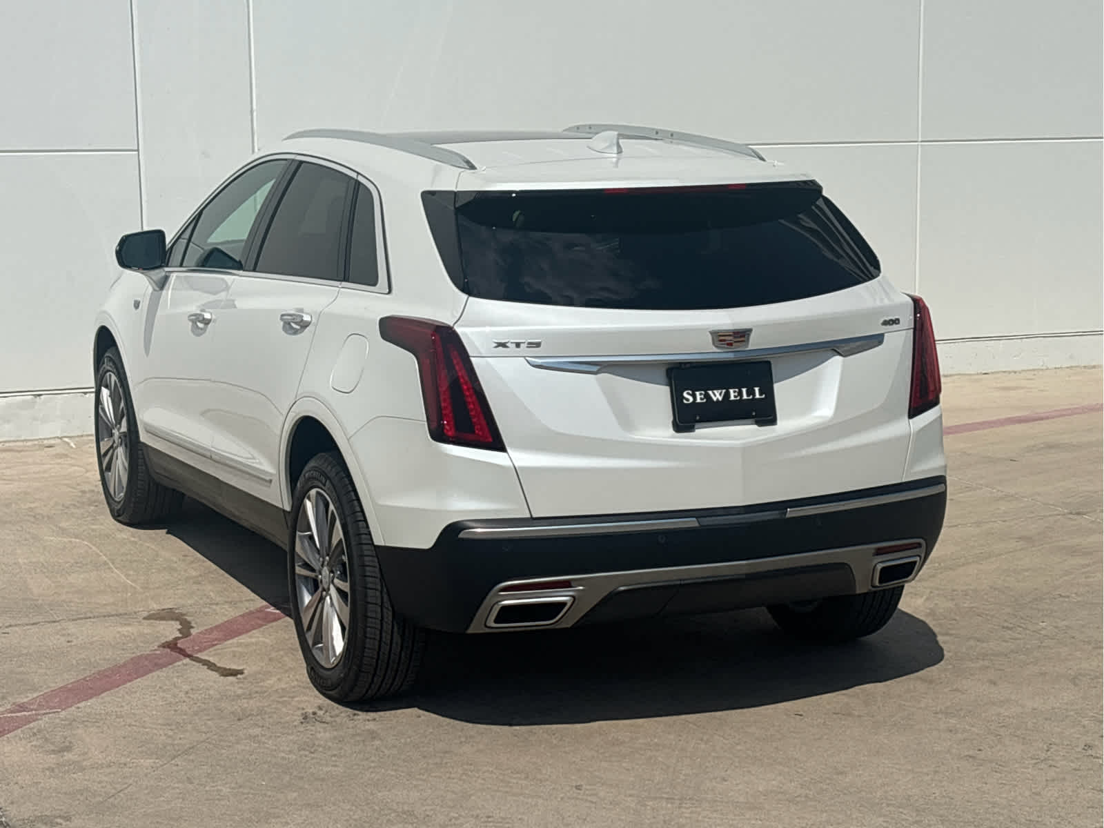 2025 Cadillac XT5 Premium Luxury photo 6