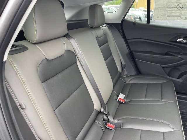 2025 Chevrolet Trax ACTIV photo 8
